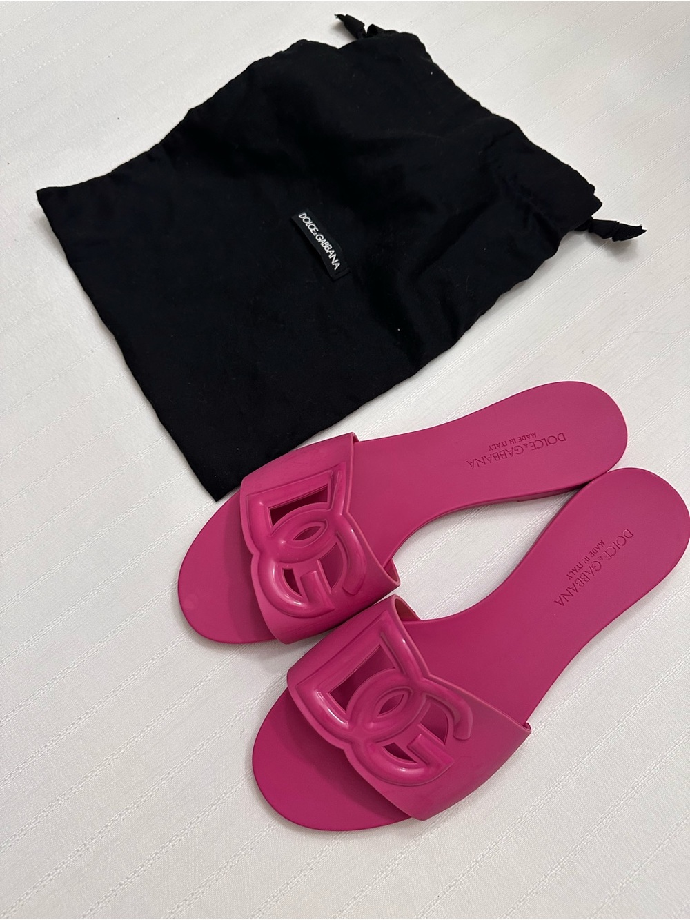 Dolce & Gabbana Hot Pink Logo Slide Sandals